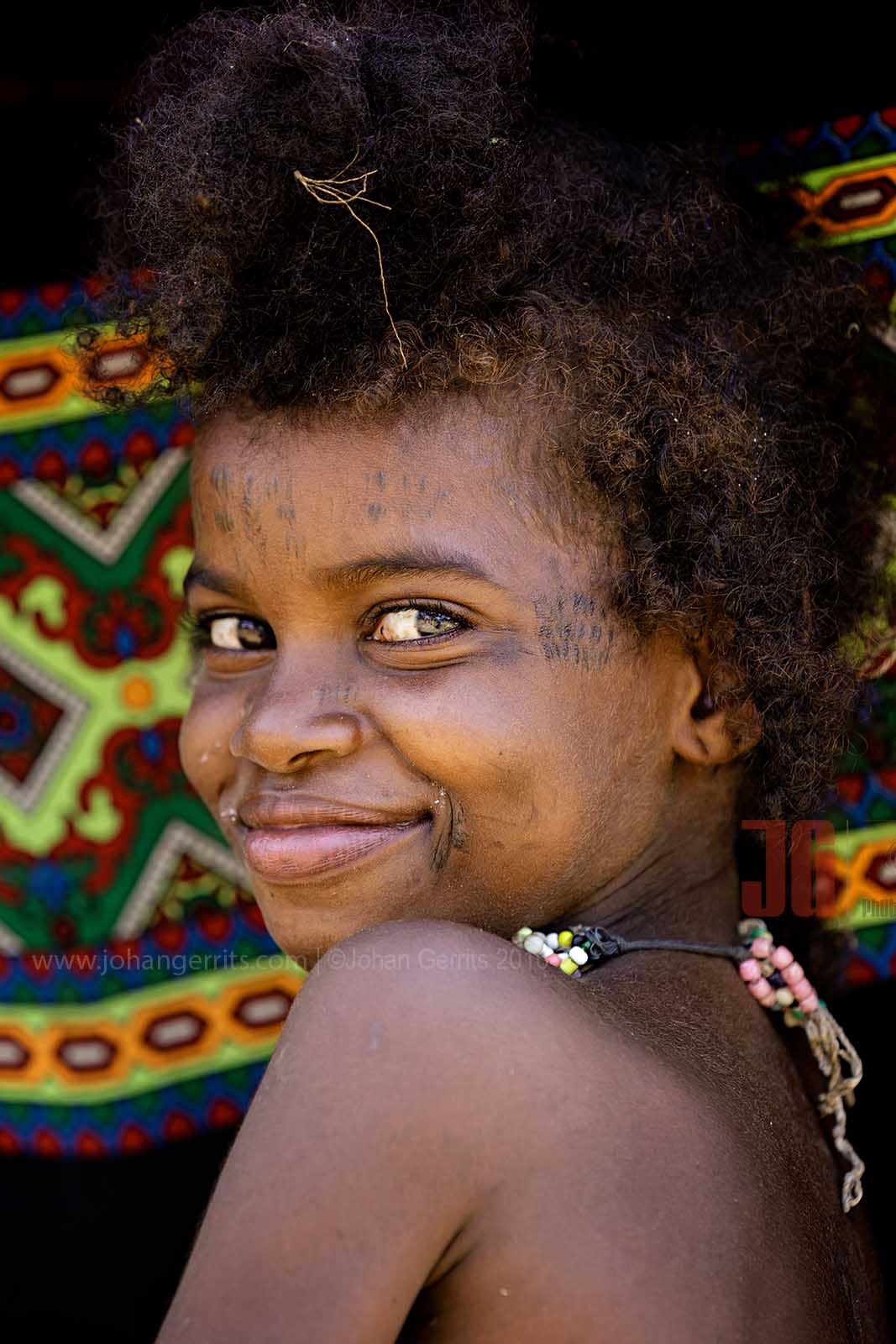 A young Bororo girl